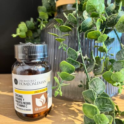 CURCUMA + PIMIENTA NEGRA, con Jengibre y Vitamina C- Homepatia Alemana- 60Capsulas