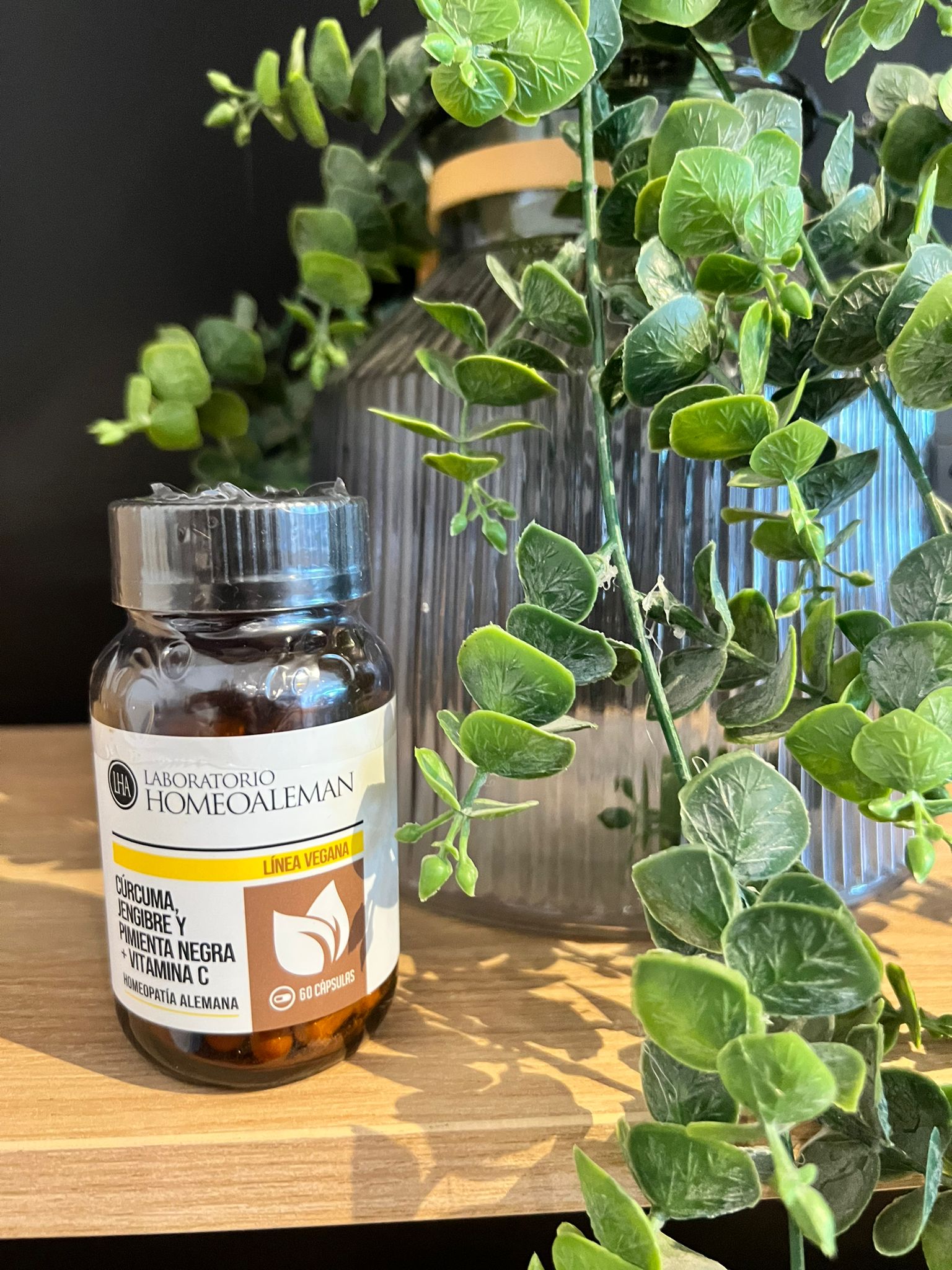 CURCUMA + PIMIENTA NEGRA, con Jengibre y Vitamina C- Homepatia Alemana- 60Capsulas